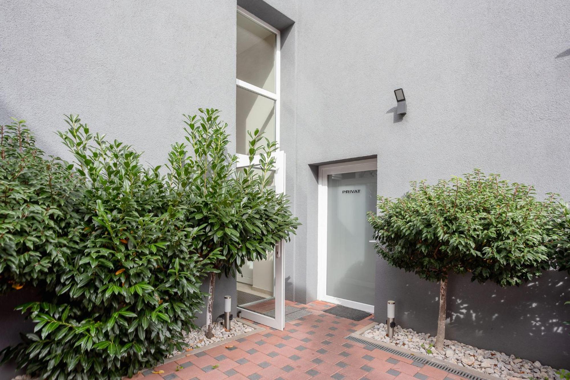 Casa Plus Villach Bagian luar foto