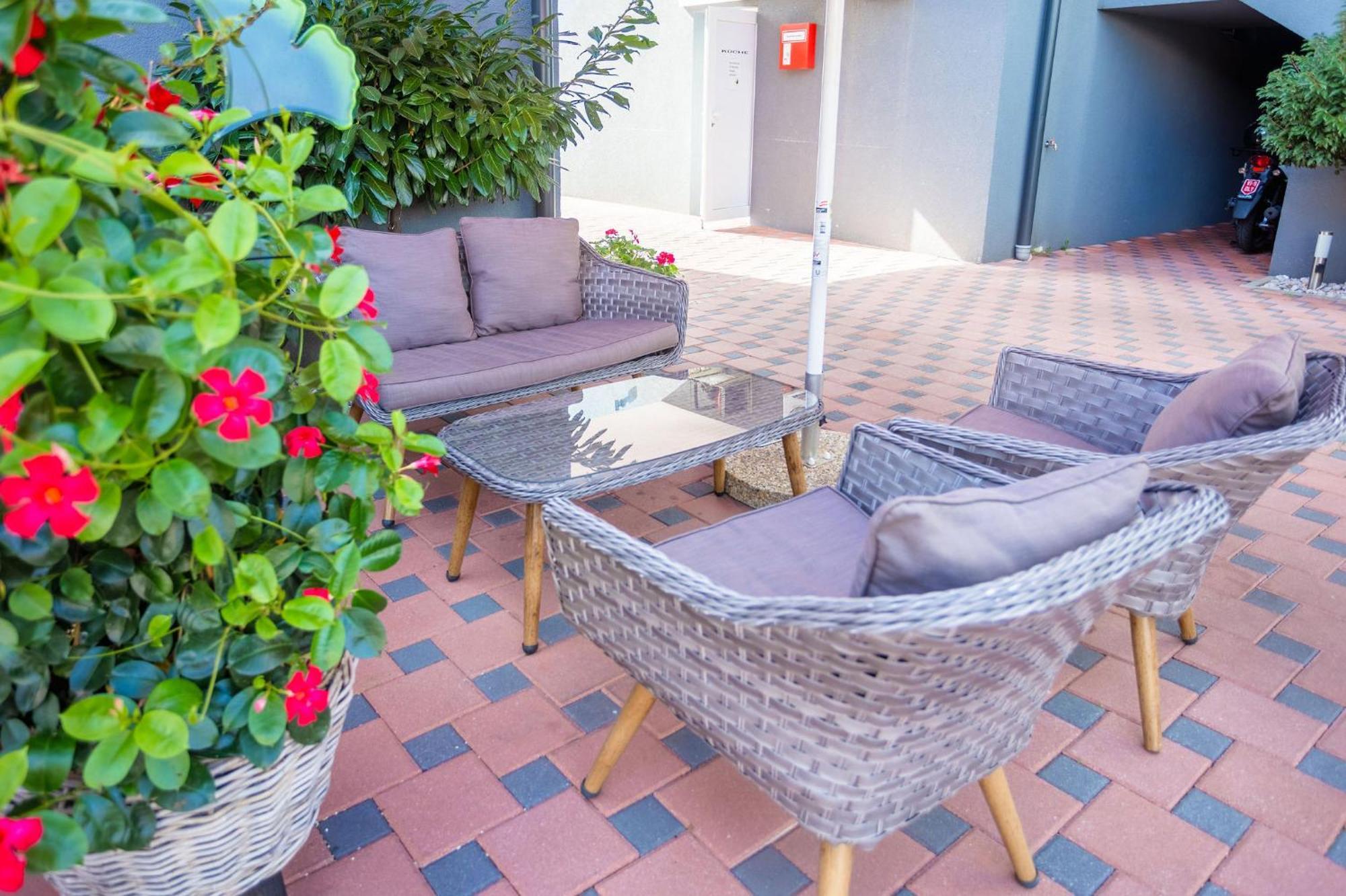 Casa Plus Villach Bagian luar foto