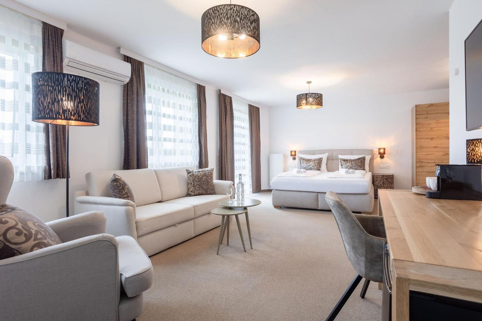 Casa Plus Villach Bagian luar foto