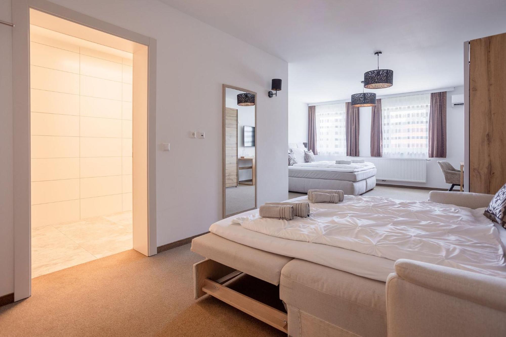 Casa Plus Villach Bagian luar foto
